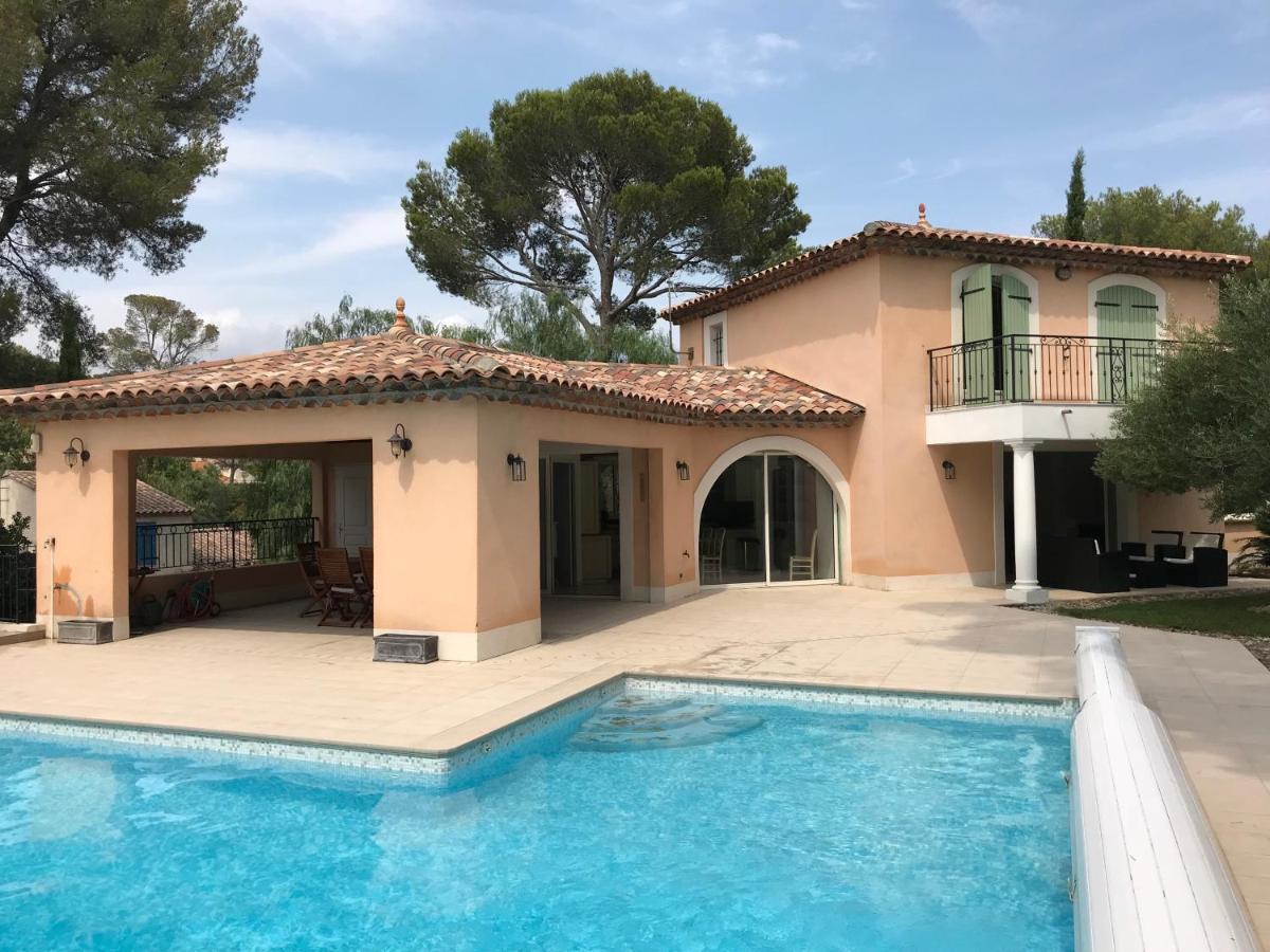 Belle Villa Dans Clos Prive - Saint Raphael Boulouris מראה חיצוני תמונה